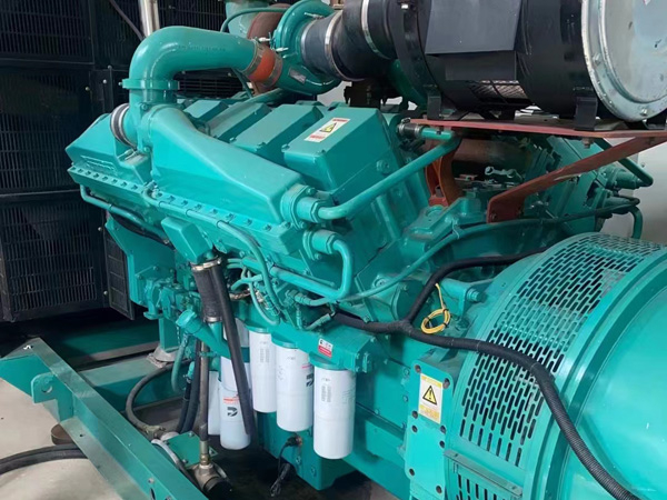 阜新更换100kW柴油发电机组机油时，需要注意哪些事项？